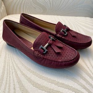 VANELI Flats / Loafers